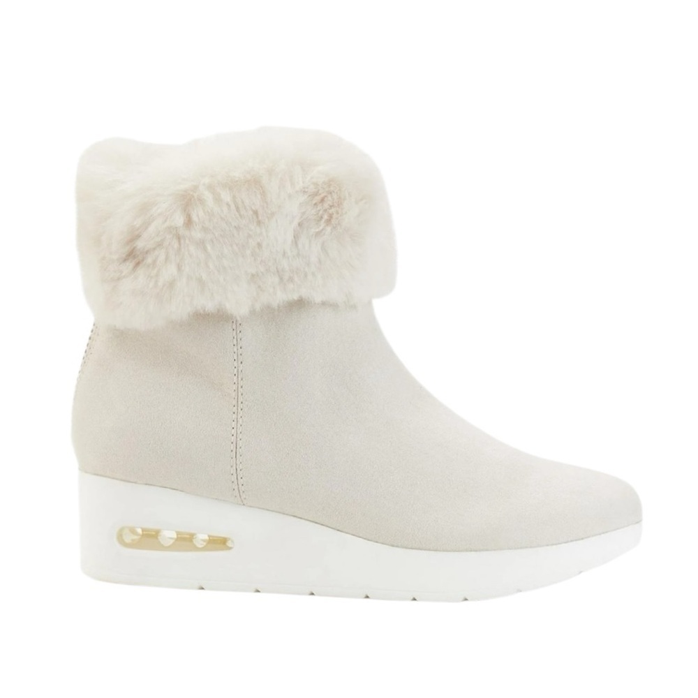 DKNY Women’s Abri Booties size 7.5